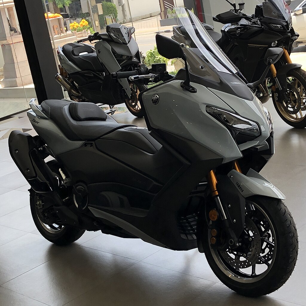 Yamaha TMAX 2025